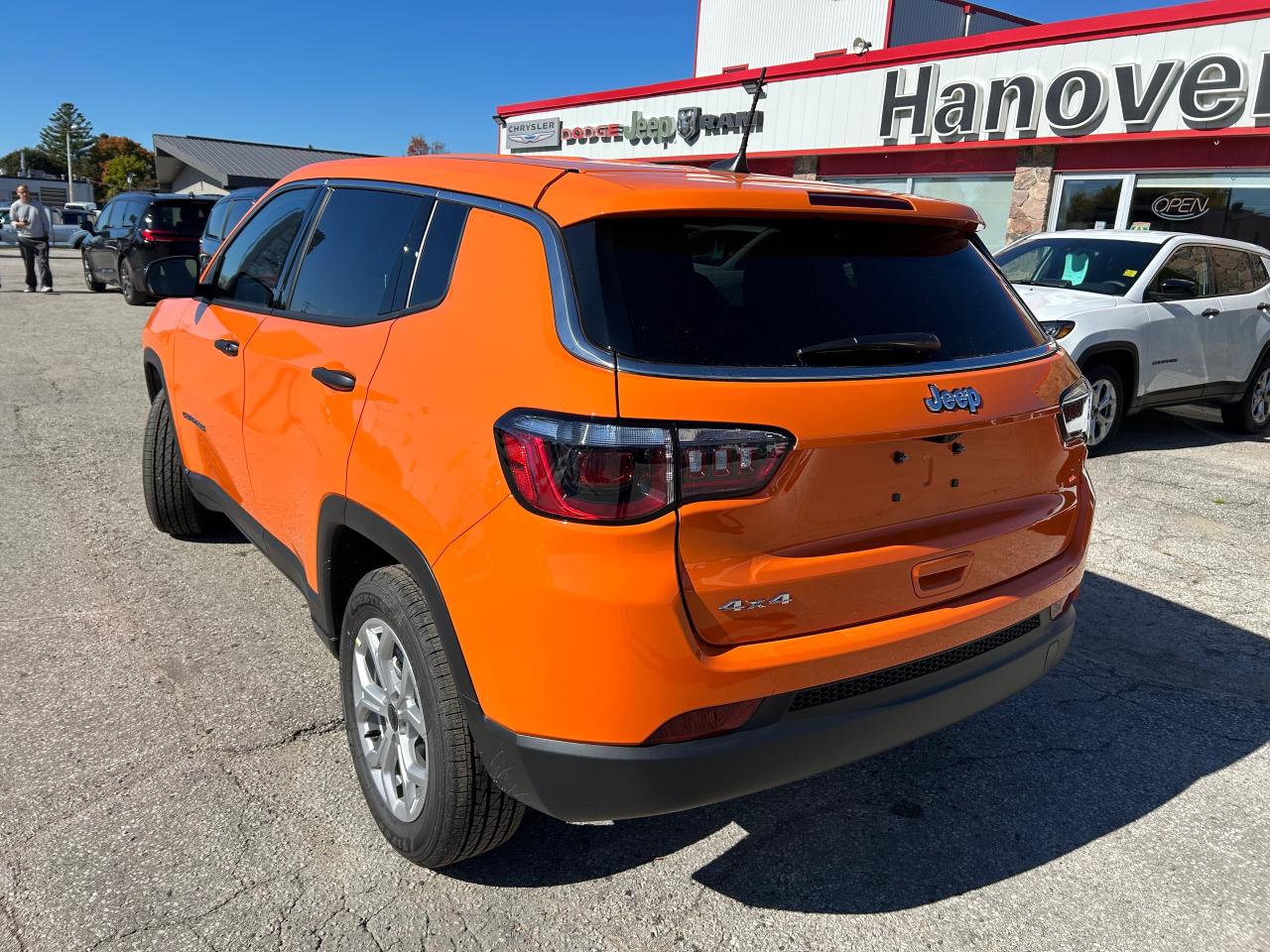 2026 Jeep Compass Sport 4dr 4x4 Photo2