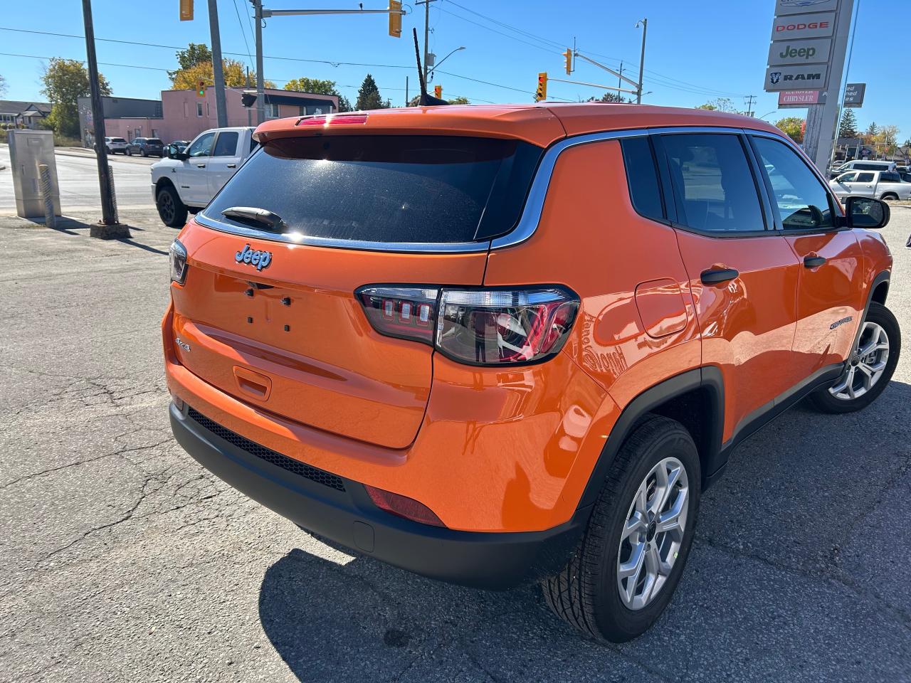 2026 Jeep Compass Sport 4dr 4x4 Photo