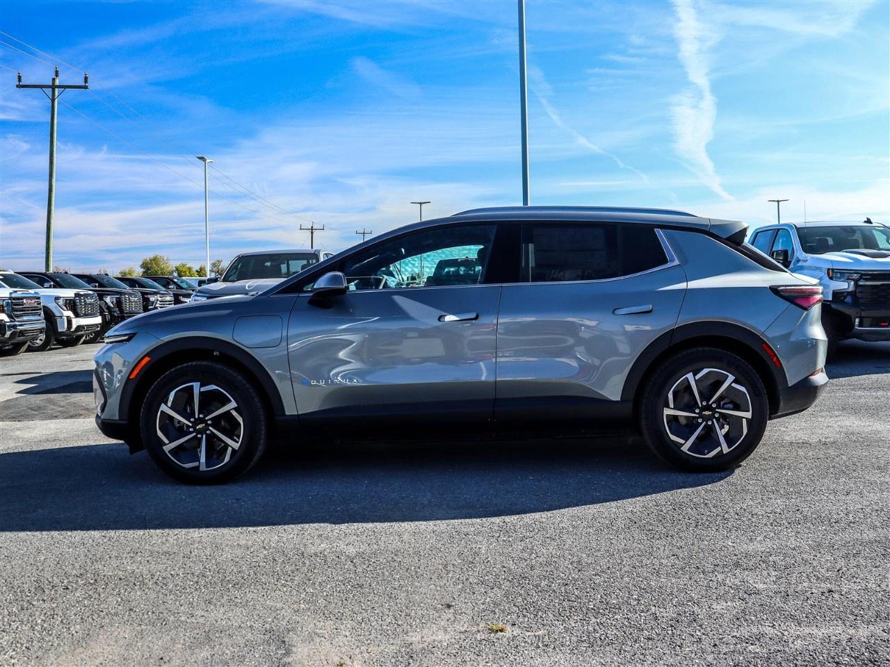 2026 Chevrolet Equinox EV 4dr LT Photo