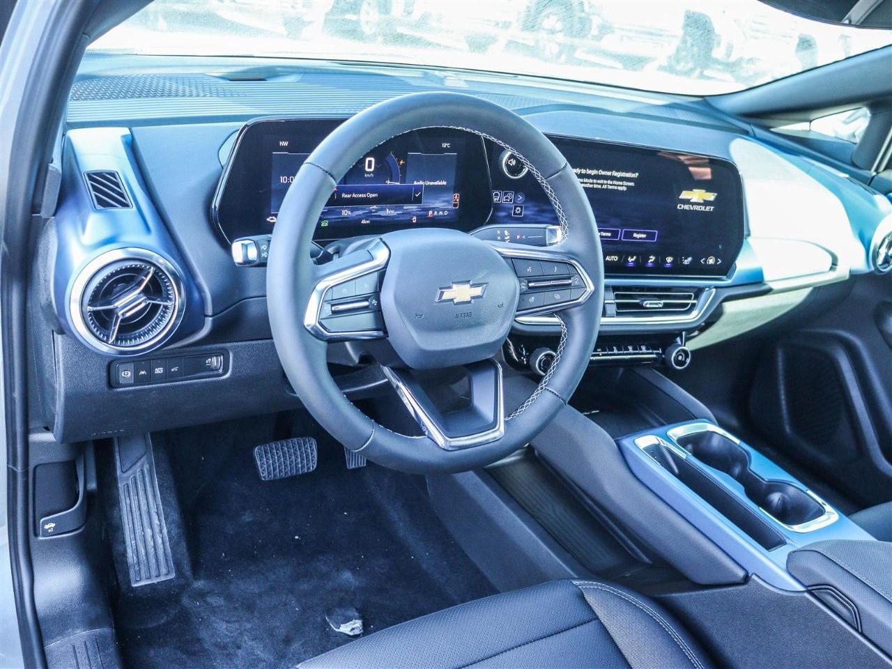 2026 Chevrolet Equinox EV 4dr LT Photo