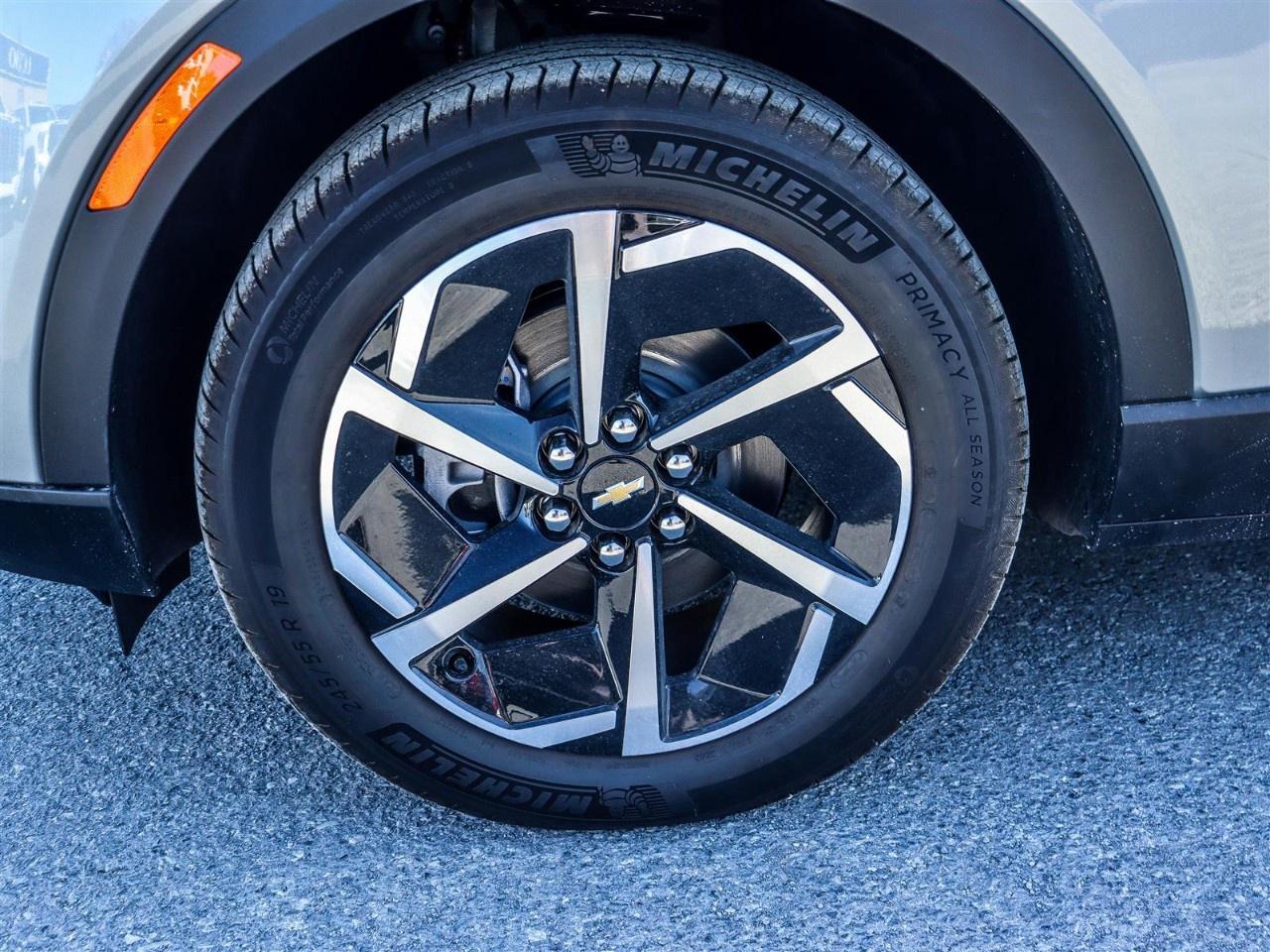 2026 Chevrolet Equinox EV 4dr LT Photo