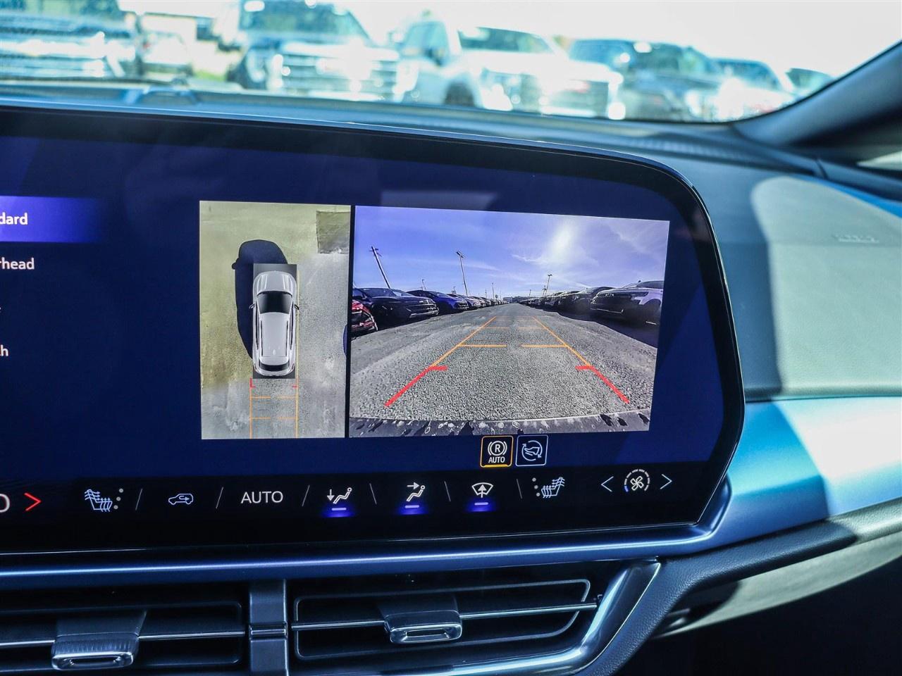 2026 Chevrolet Equinox EV 4dr LT Photo