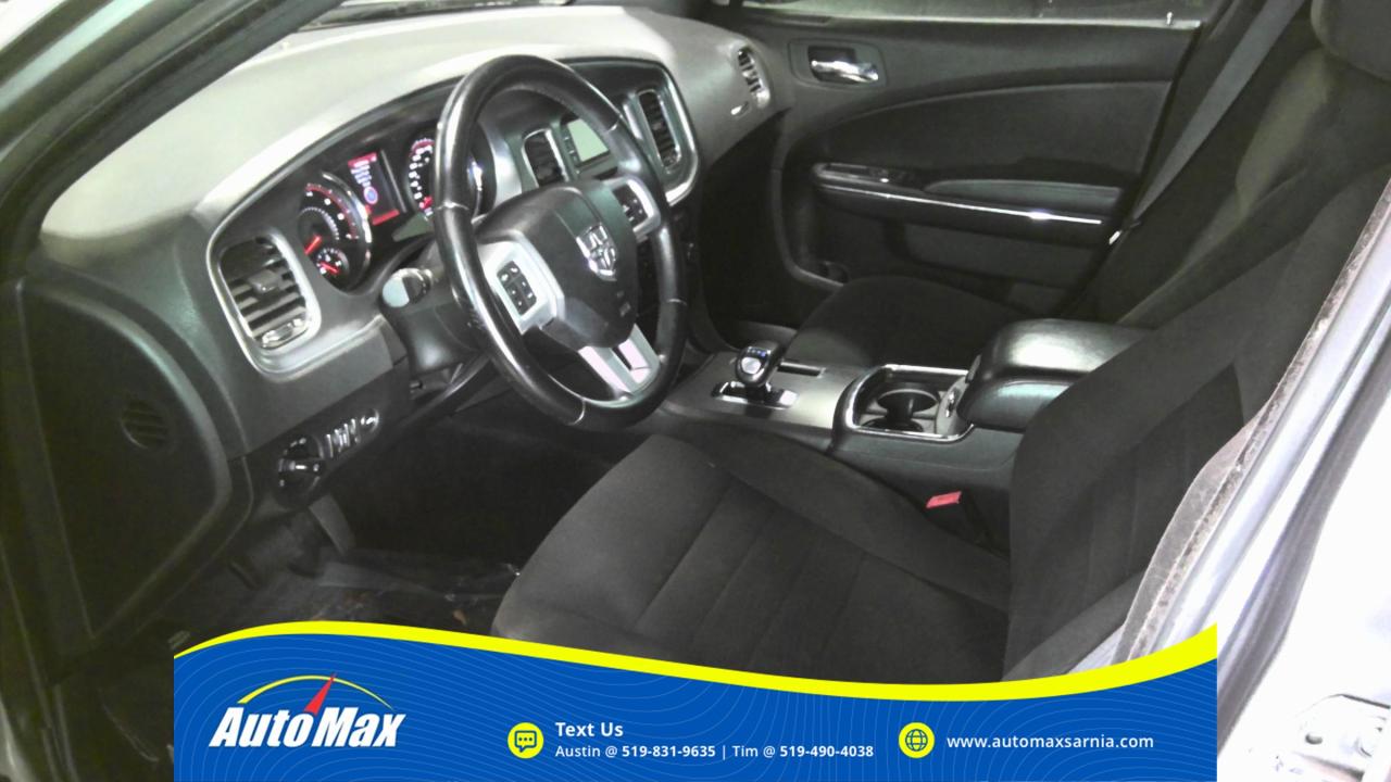 2012 Dodge Charger SXT 4dr Rear-wheel Drive Sedan Photo