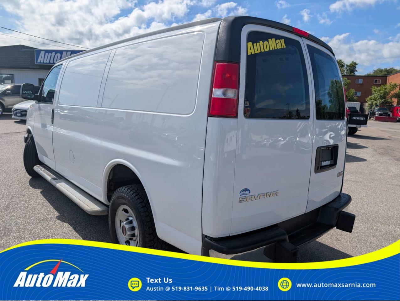 2017 GMC Savana 2500 Work Van Rear-Wheel Drive Cargo Van Photo