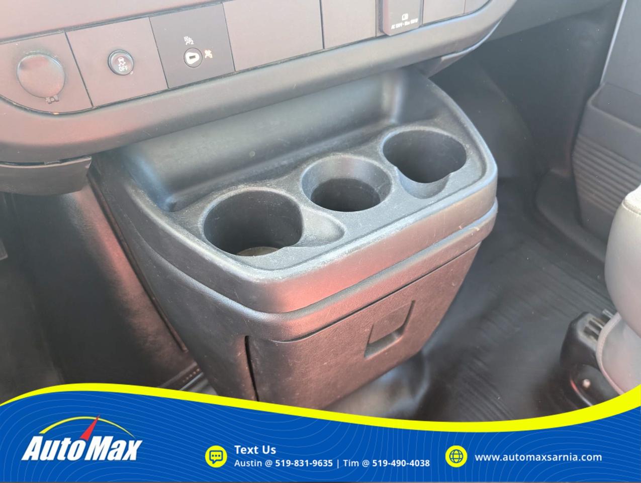 2017 GMC Savana 2500 Work Van Rear-Wheel Drive Cargo Van Photo