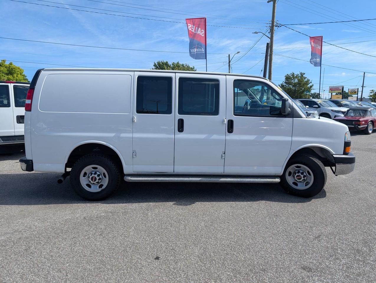 2017 GMC Savana 2500 Work Van Rear-Wheel Drive Cargo Van Photo