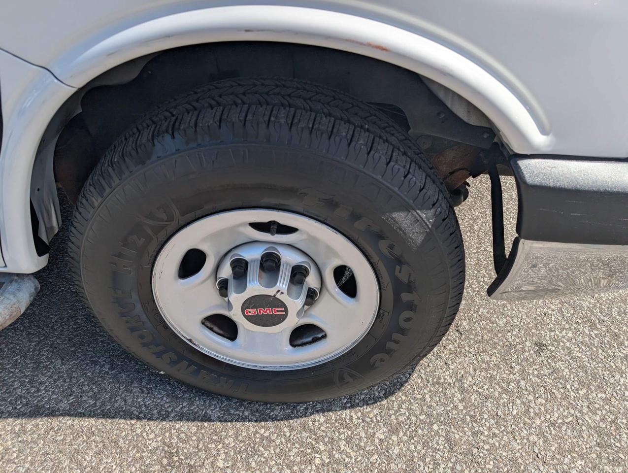 2017 GMC Savana 2500 Work Van Rear-Wheel Drive Cargo Van Photo