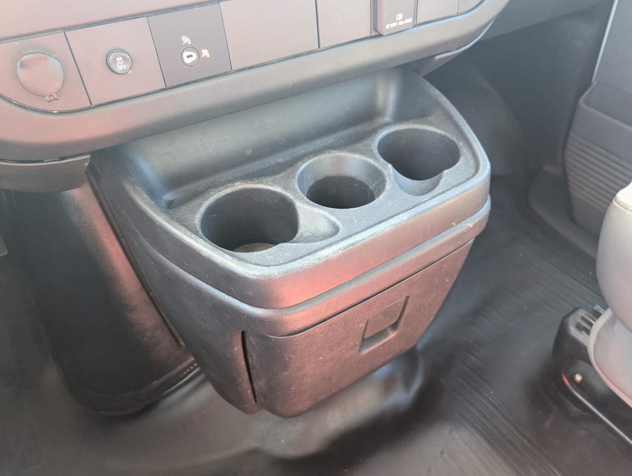2017 GMC Savana 2500 Work Van Rear-Wheel Drive Cargo Van Photo