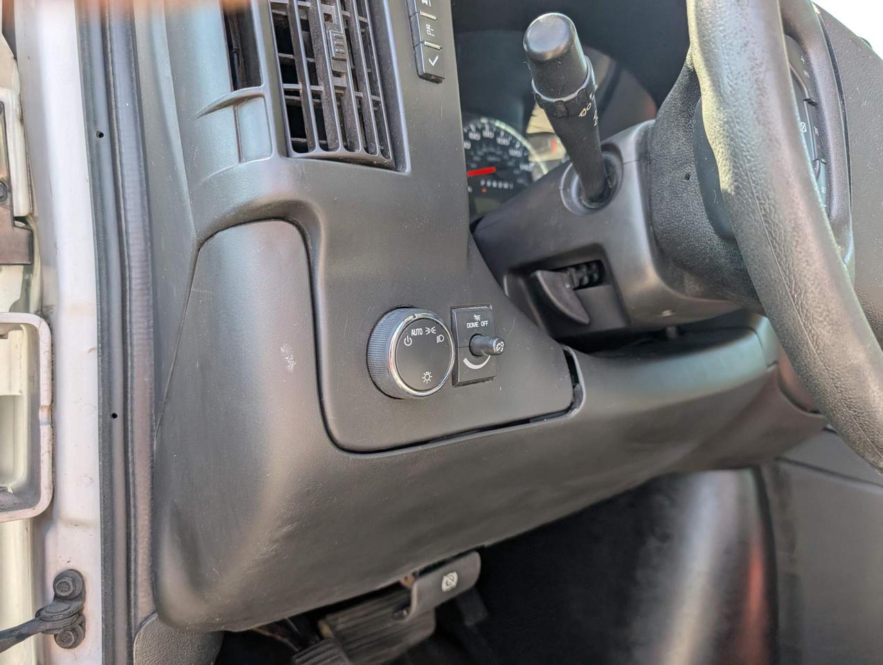 2017 GMC Savana 2500 Work Van Rear-Wheel Drive Cargo Van Photo