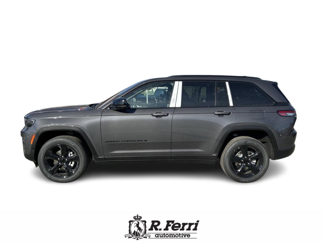 2025 Jeep Grand Cherokee Laredo 4dr 4x4 Photo