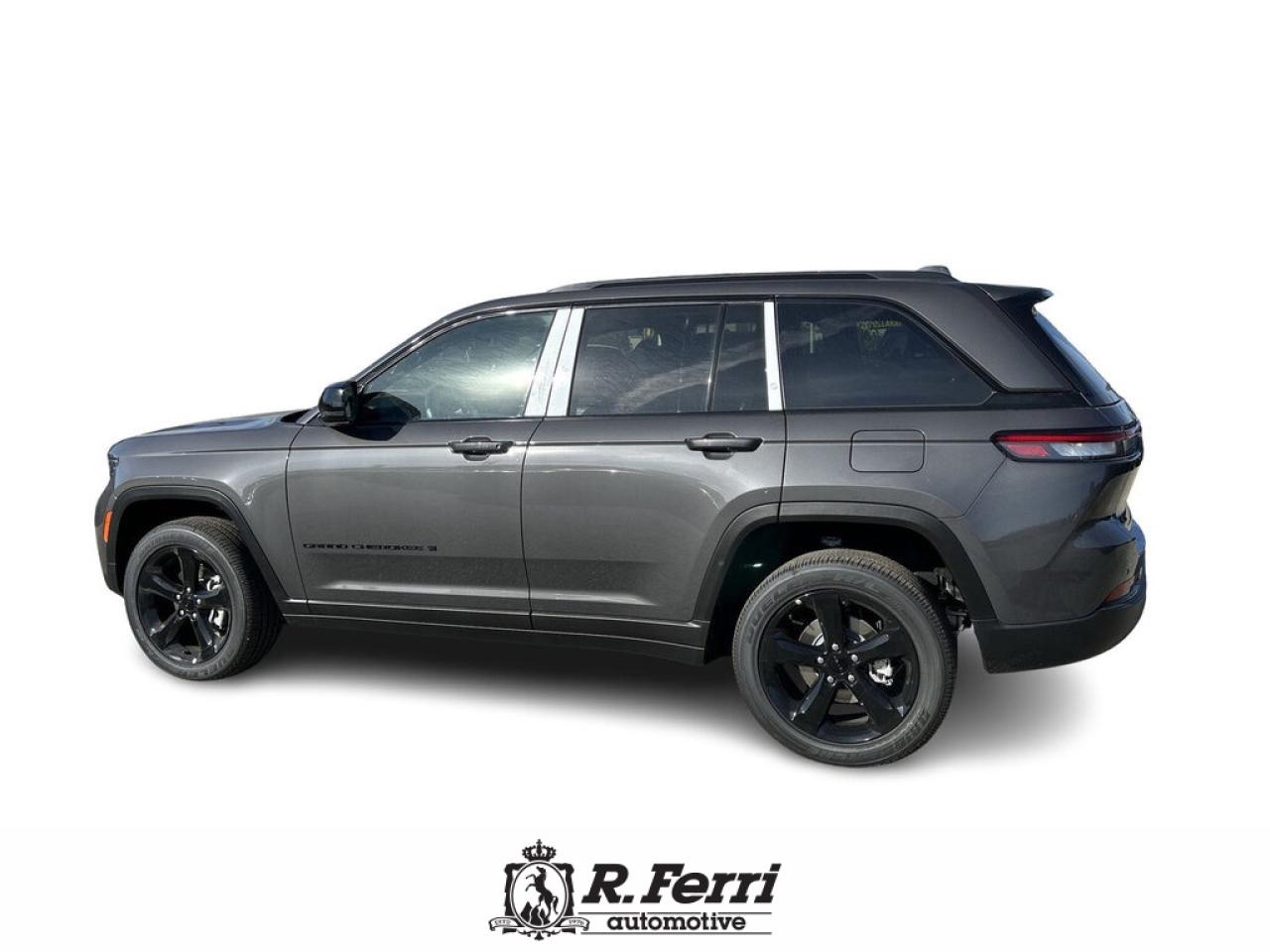 2025 Jeep Grand Cherokee Laredo 4dr 4x4 Photo