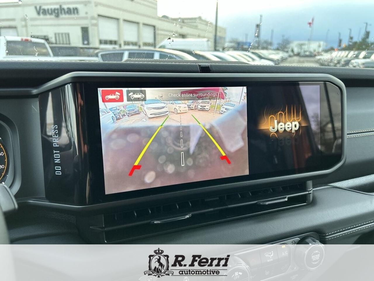 2025 Jeep Wrangler SAHARA 4DR 4X4 Photo