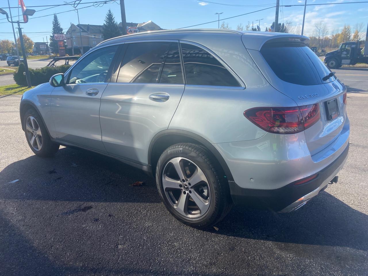 2021 Mercedes-Benz GLC 300 Base GLC 300 4dr All-Wheel Drive Photo4