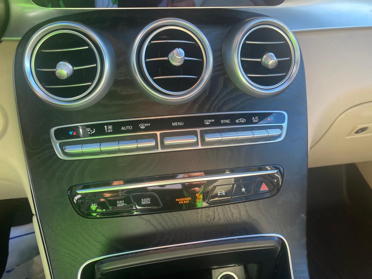 2021 Mercedes-Benz GLC 300 Base GLC 300 4dr All-Wheel Drive Photo