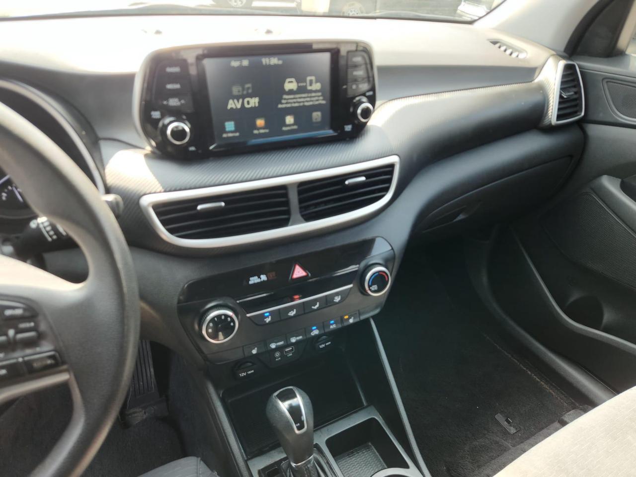 2021 Hyundai Tucson Essential 4dr All-Wheel Drive Photo