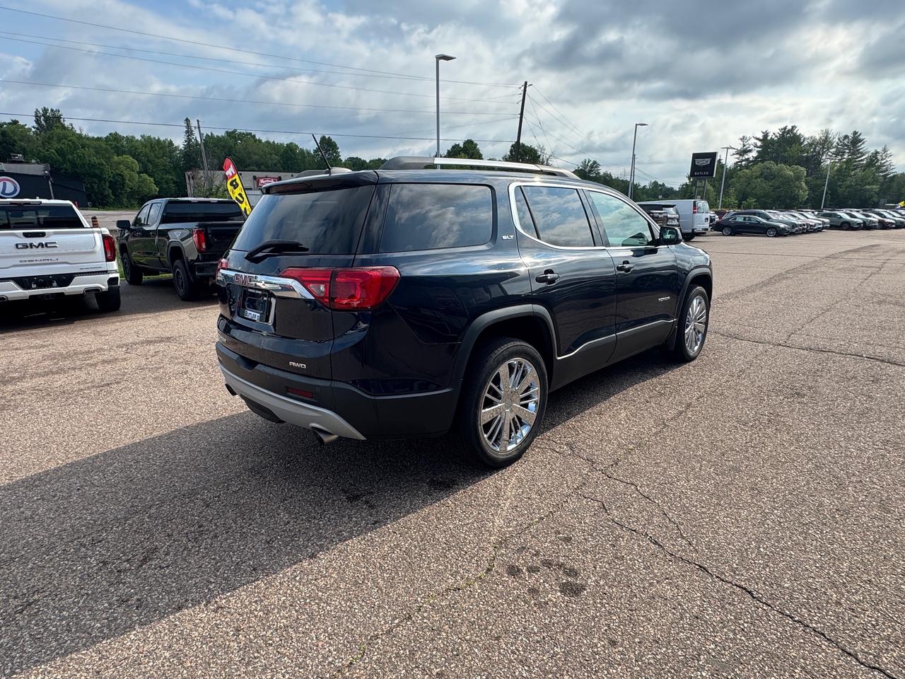 2017 GMC Acadia SLT-2 All-Wheel Drive Photo