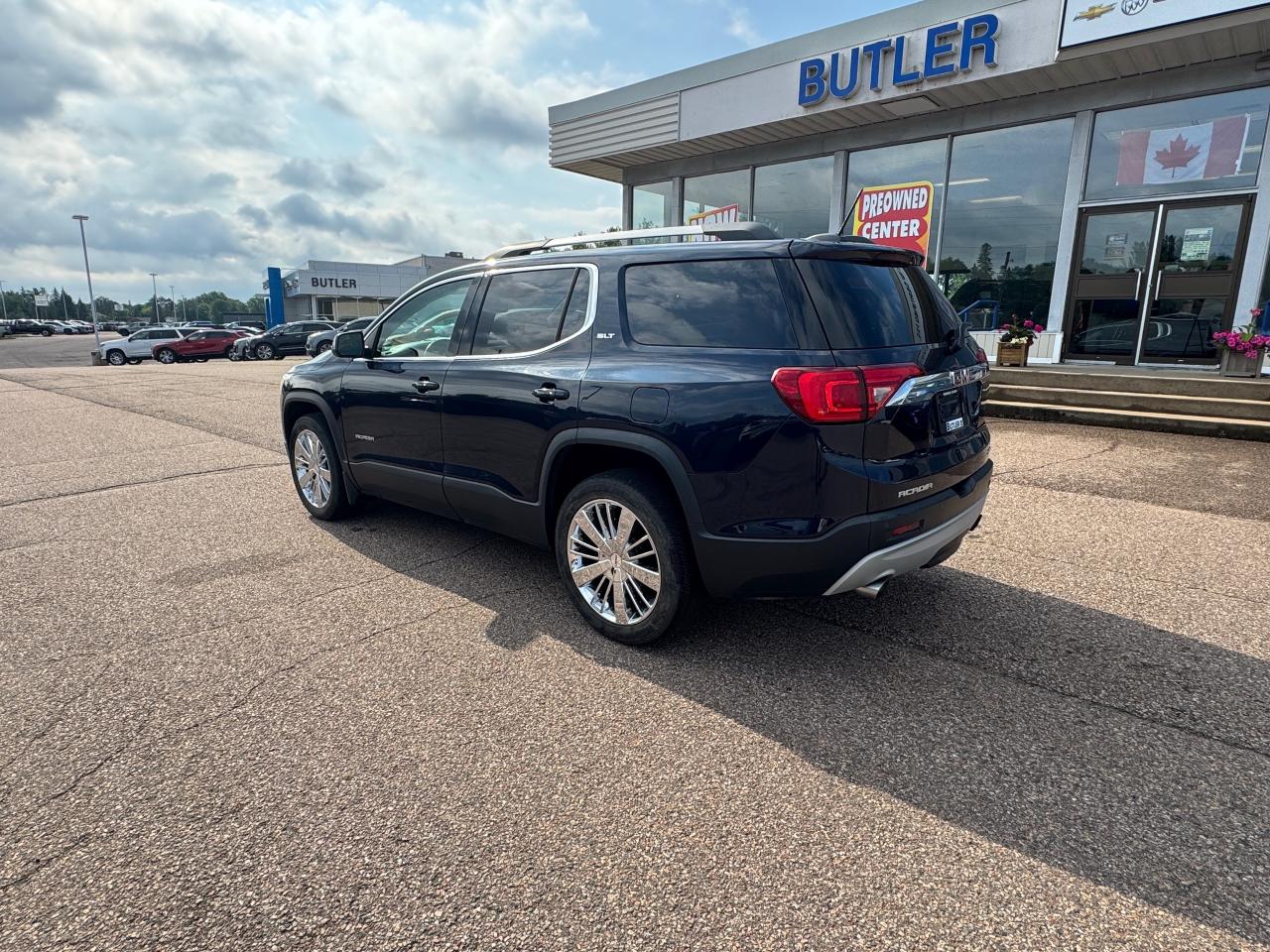 2017 GMC Acadia SLT-2 All-Wheel Drive Photo2