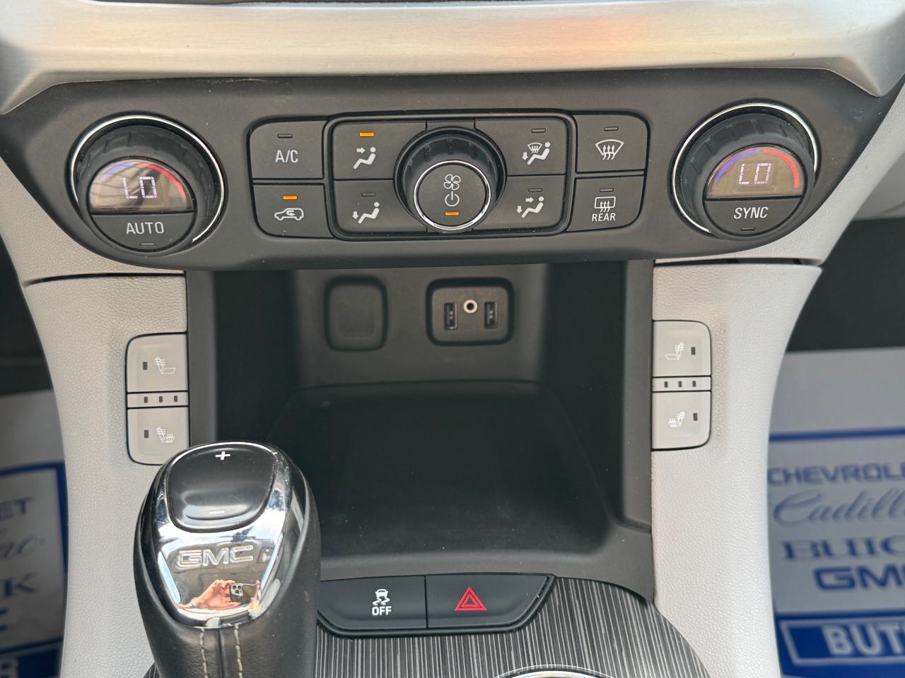 2017 GMC Acadia SLT-2 All-Wheel Drive Photo