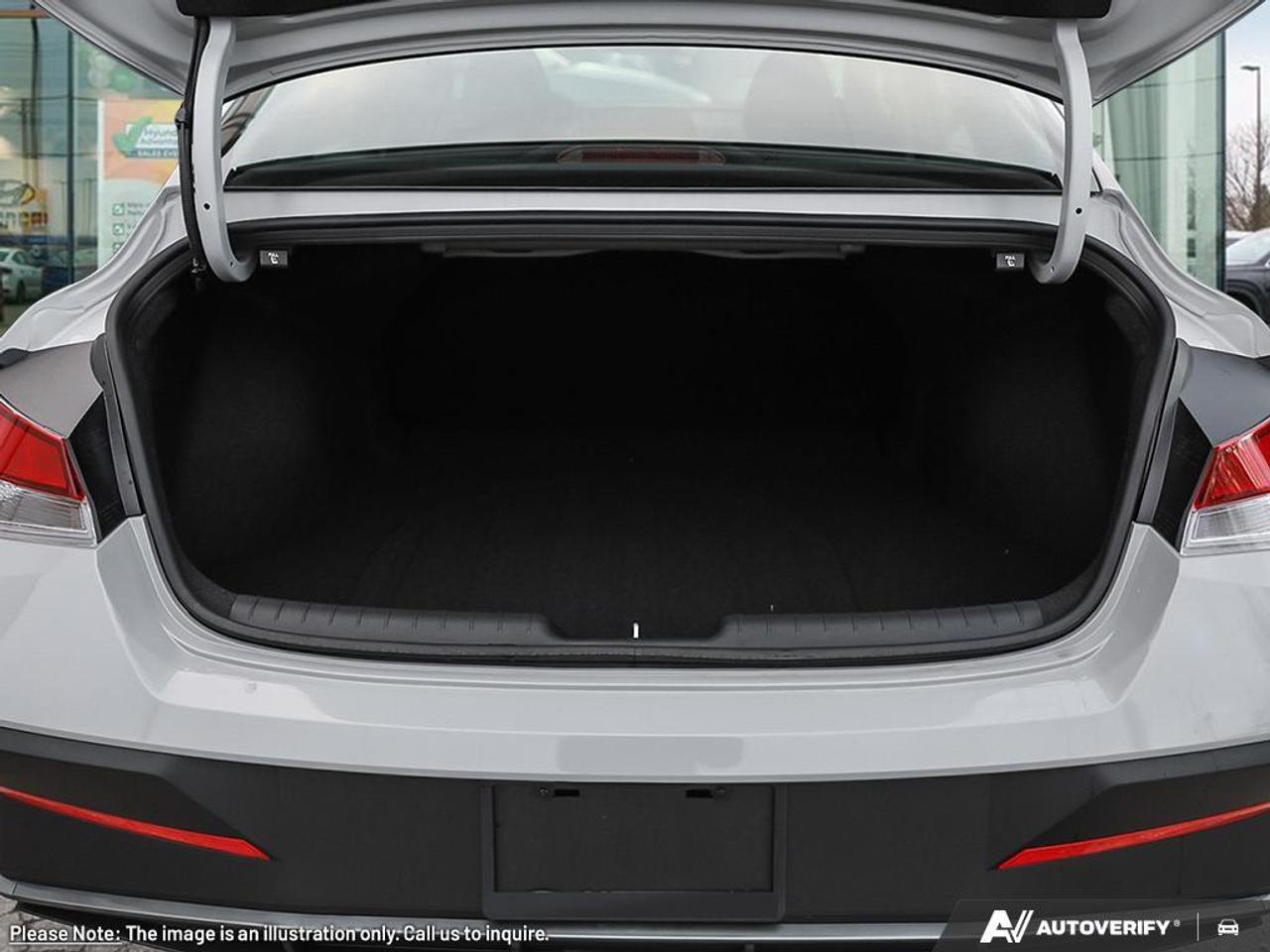 2025 Hyundai Elantra Preferred w/Tech Pkg 4dr Sedan Photo