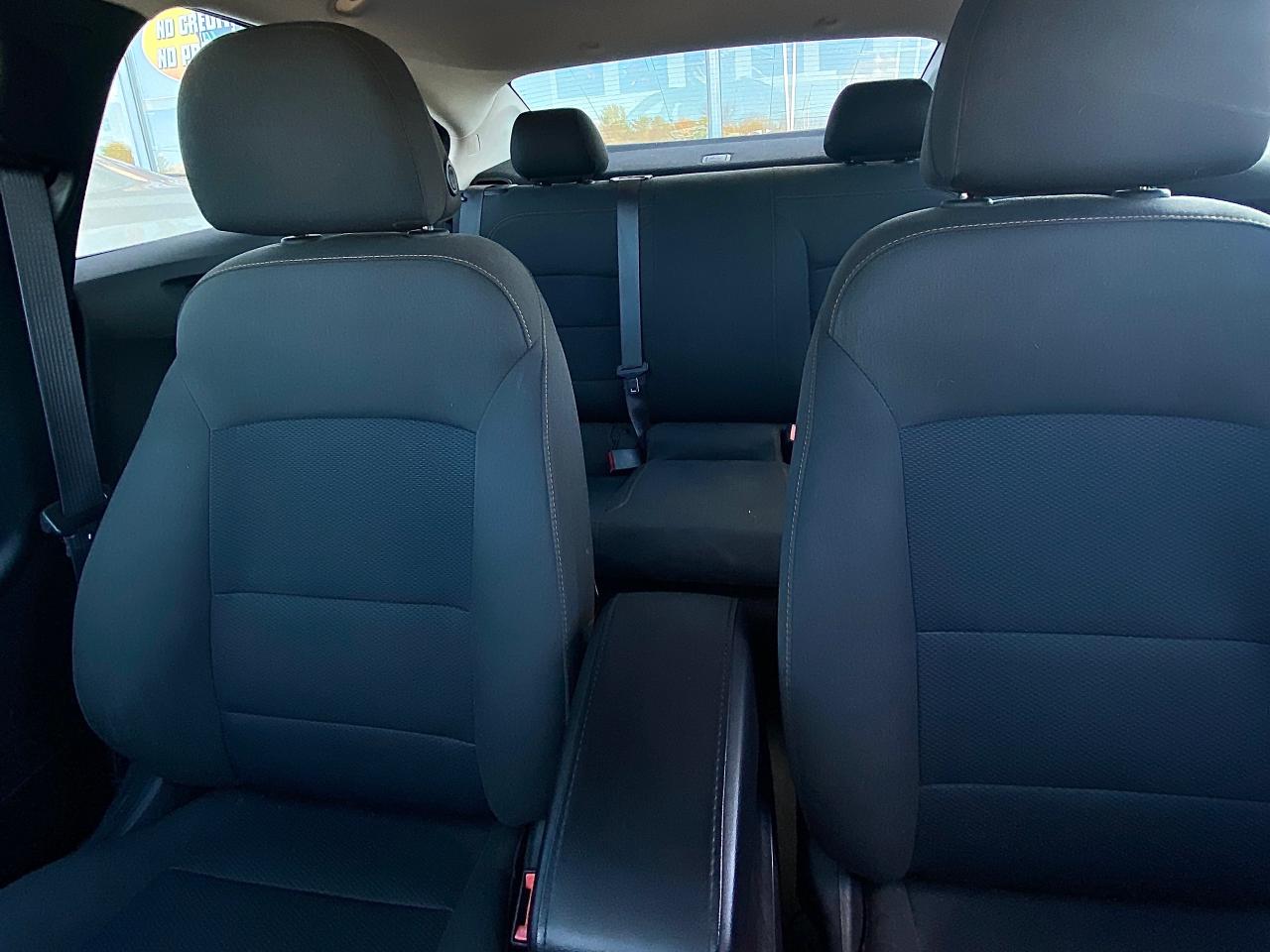 2017 Chevrolet Cruze LS Auto 4dr Sedan Photo