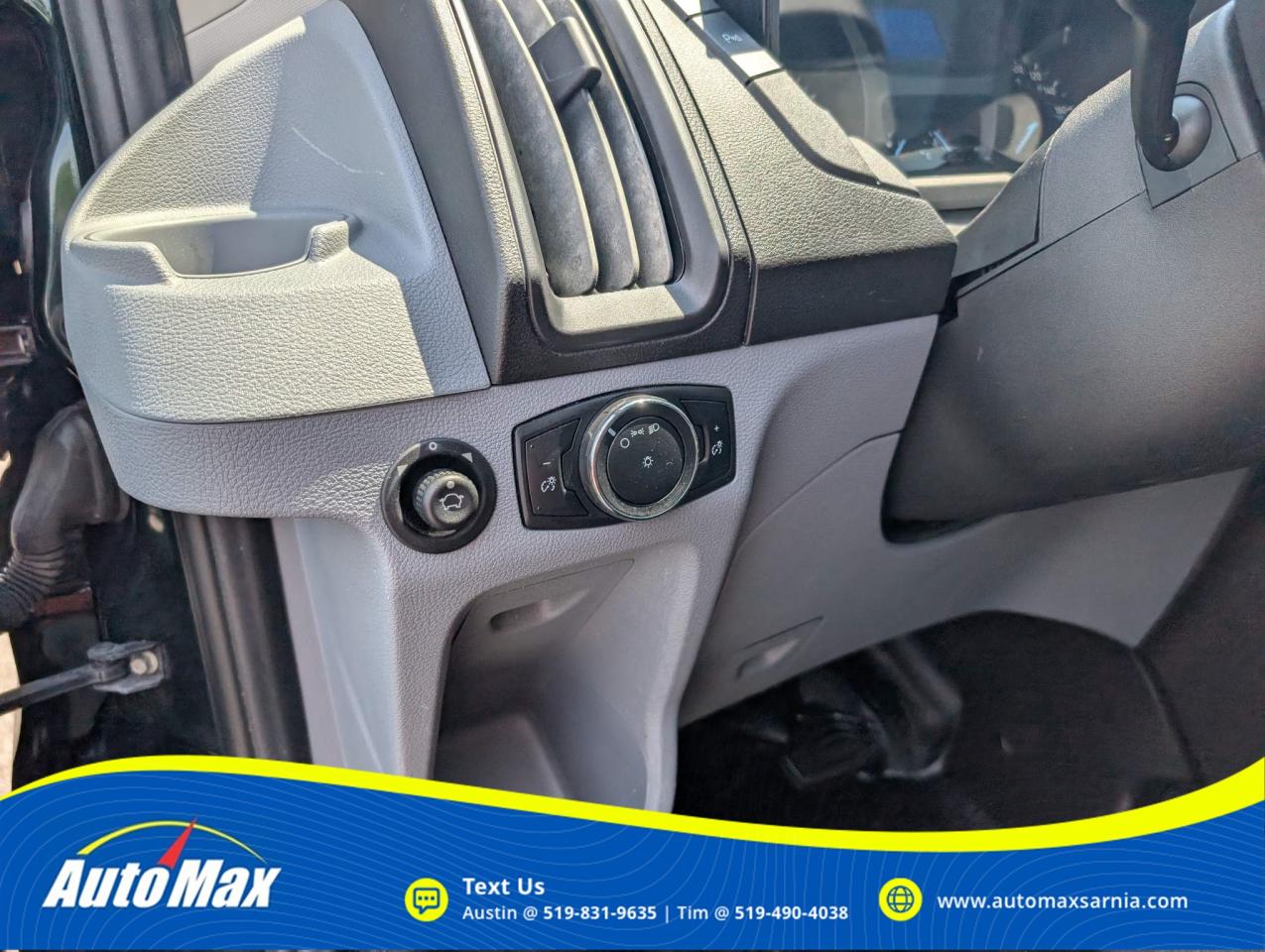 2017 Ford Transit-150 XL w/60/40 Pass-Side Cargo-Doors Low Roof Wagon 129.9 in. WB Photo