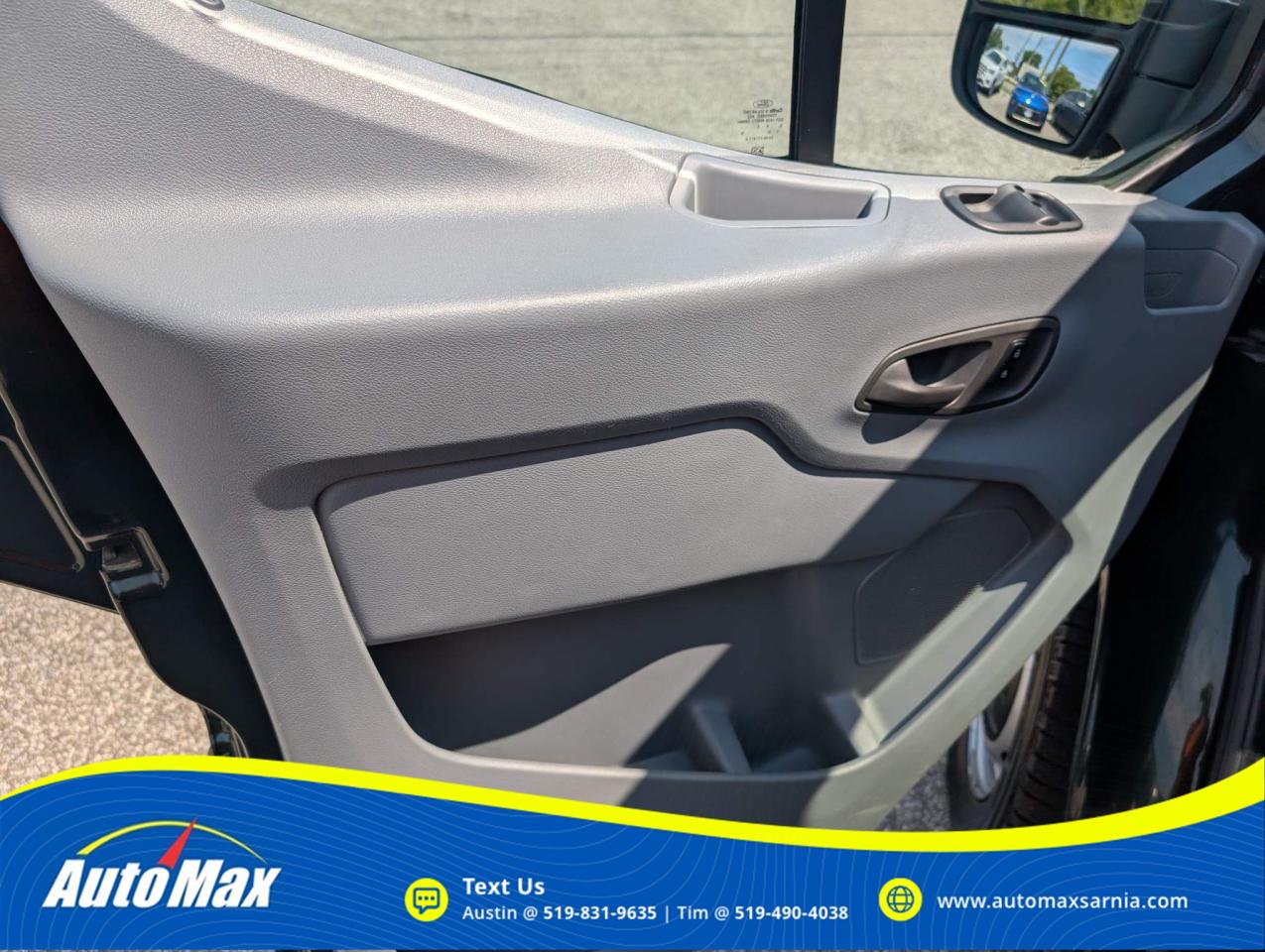 2017 Ford Transit-150 XL w/60/40 Pass-Side Cargo-Doors Low Roof Wagon 129.9 in. WB Photo