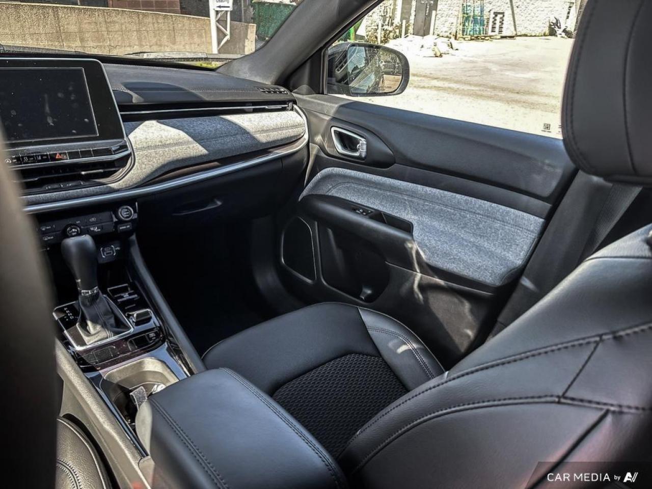 2025 Jeep Compass North 4dr 4x4 Photo