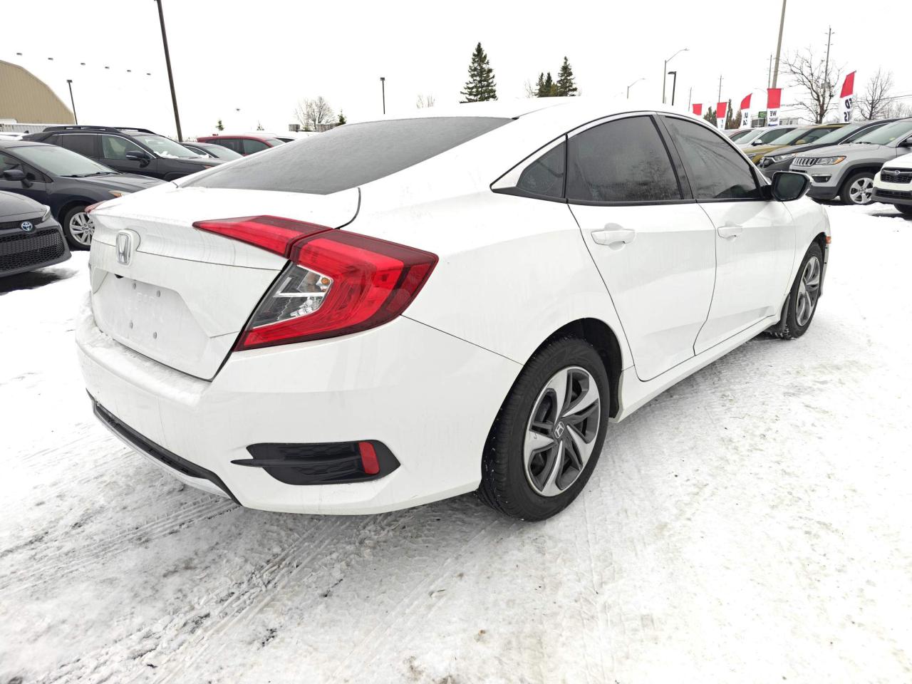 2019 Honda Civic LX (CVT) 4dr Sedan Photo4