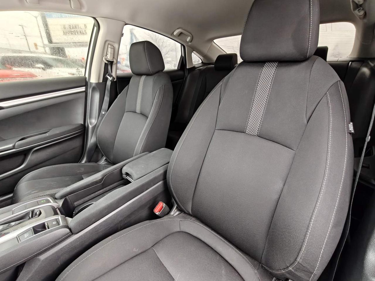 2019 Honda Civic LX (CVT) 4dr Sedan Photo