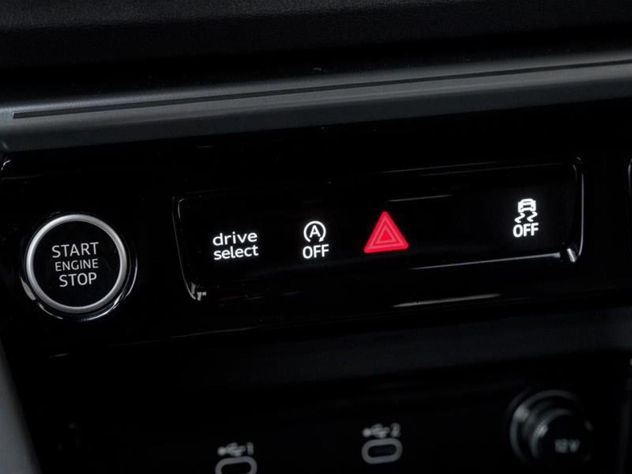 2025 Audi New Q5 2.0T 4dr All-Wheel Drive quattro Sport Utility Photo