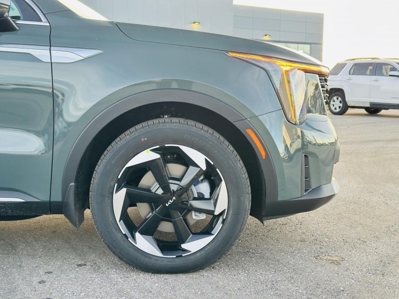 2026 Kia Sorento Plug-In Hybrid LX Photo