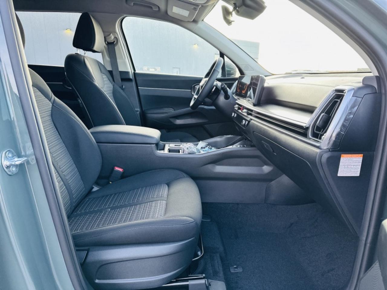 2026 Kia Sorento Plug-In Hybrid LX Photo