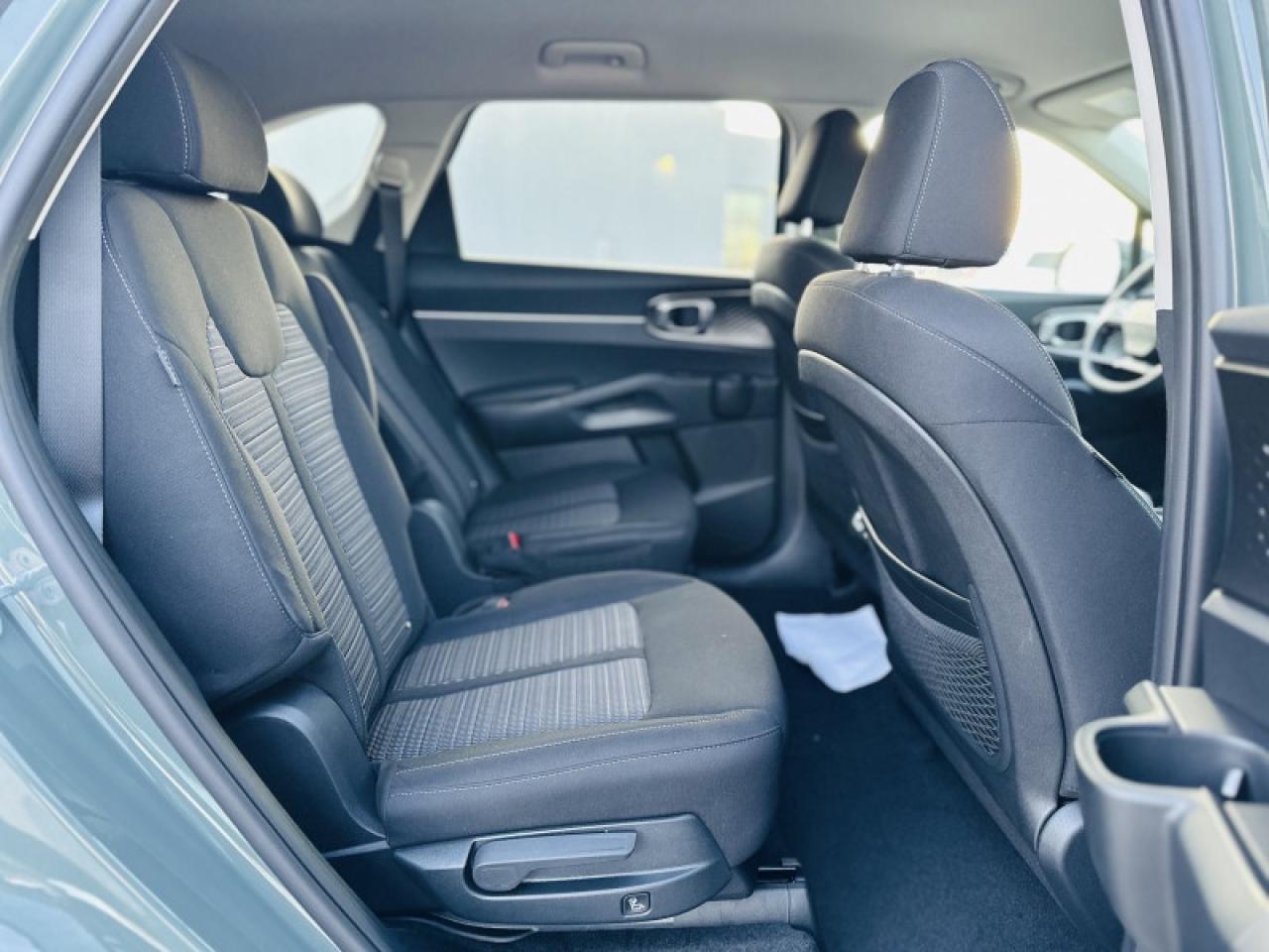 2026 Kia Sorento Plug-In Hybrid LX Photo