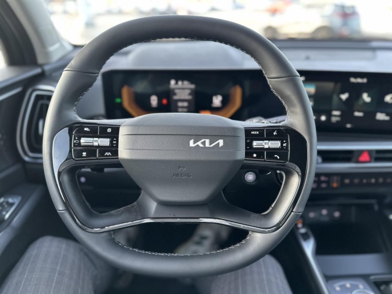 2026 Kia Sorento Plug-In Hybrid LX Photo