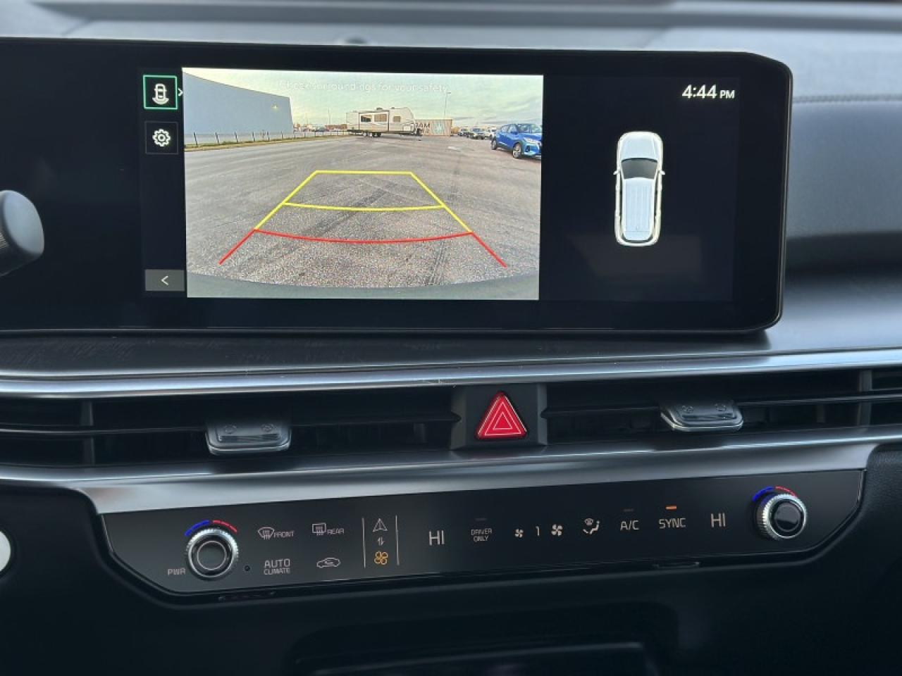 2026 Kia Sorento Plug-In Hybrid LX Photo