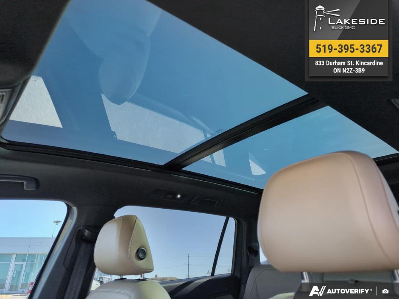 2022 Volkswagen Tiguan Comfortline R-Line Black Edition 4dr All-Wheel Drive 4MOTION Photo