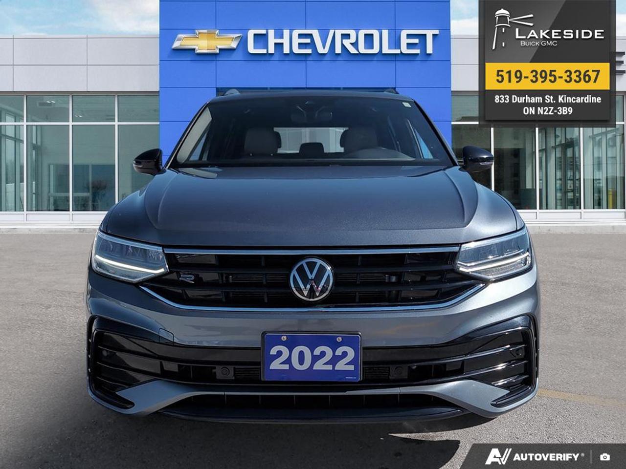 2022 Volkswagen Tiguan Comfortline R-Line Black Edition 4dr All-Wheel Drive 4MOTION Photo