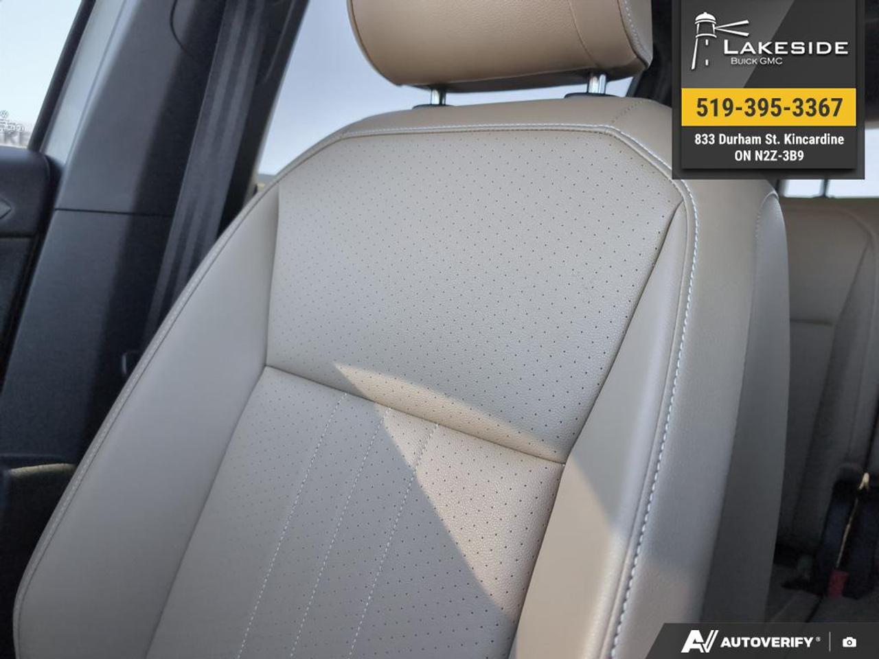 2022 Volkswagen Tiguan Comfortline R-Line Black Edition 4dr All-Wheel Drive 4MOTION Photo