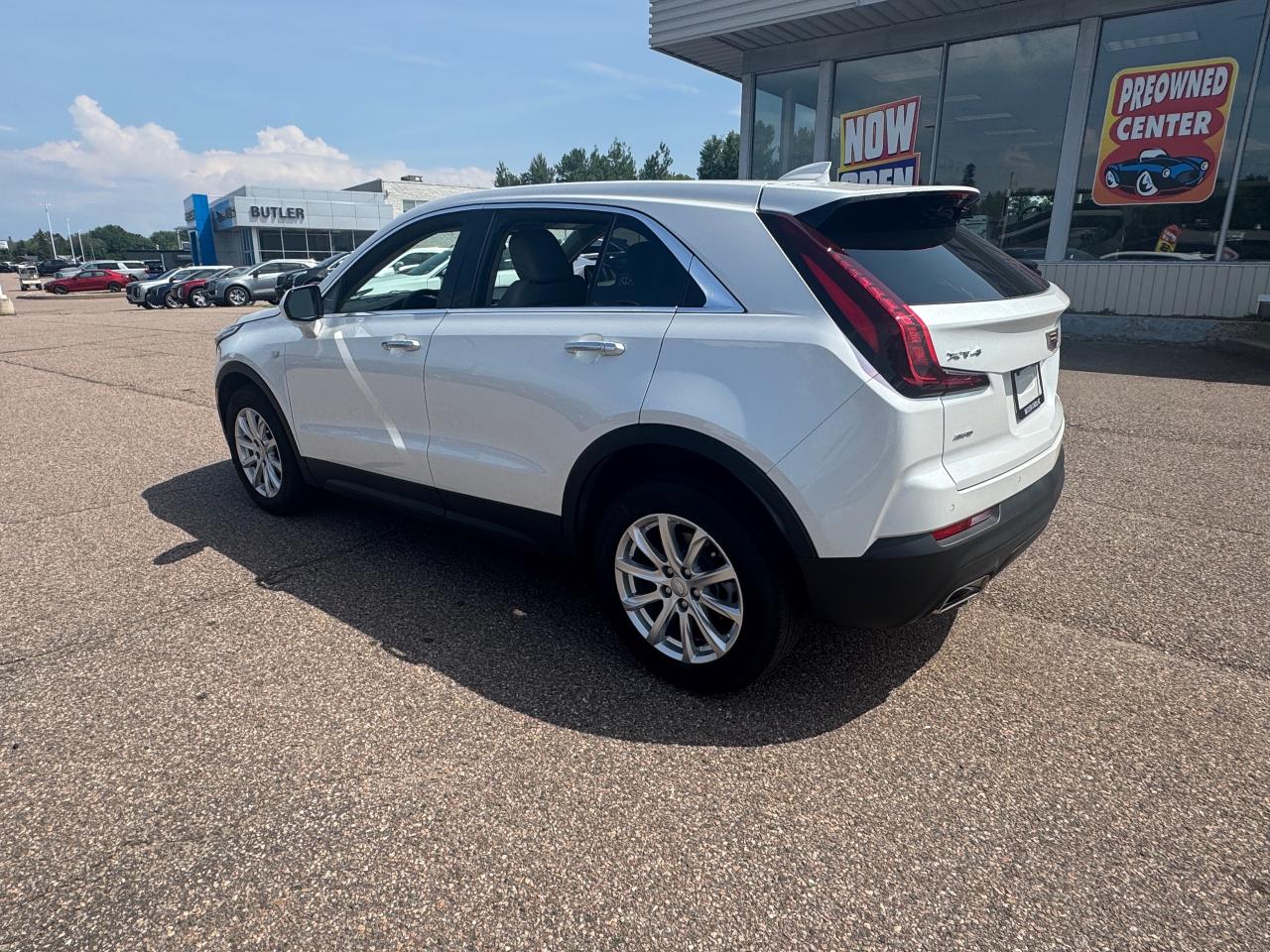 2023 Cadillac XT4 Luxury 4dr All-Wheel Drive Photo