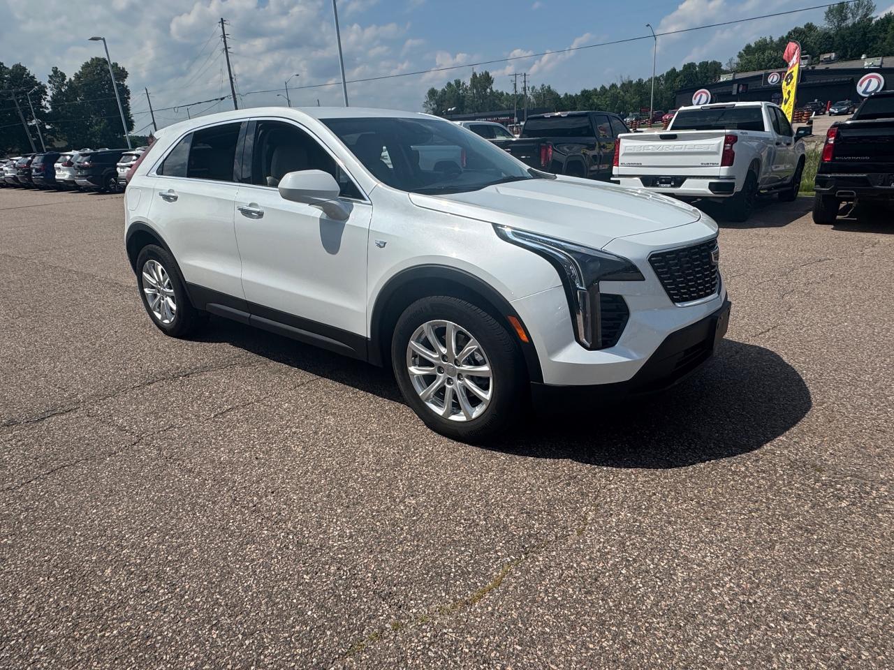 2023 Cadillac XT4 Luxury 4dr All-Wheel Drive Photo