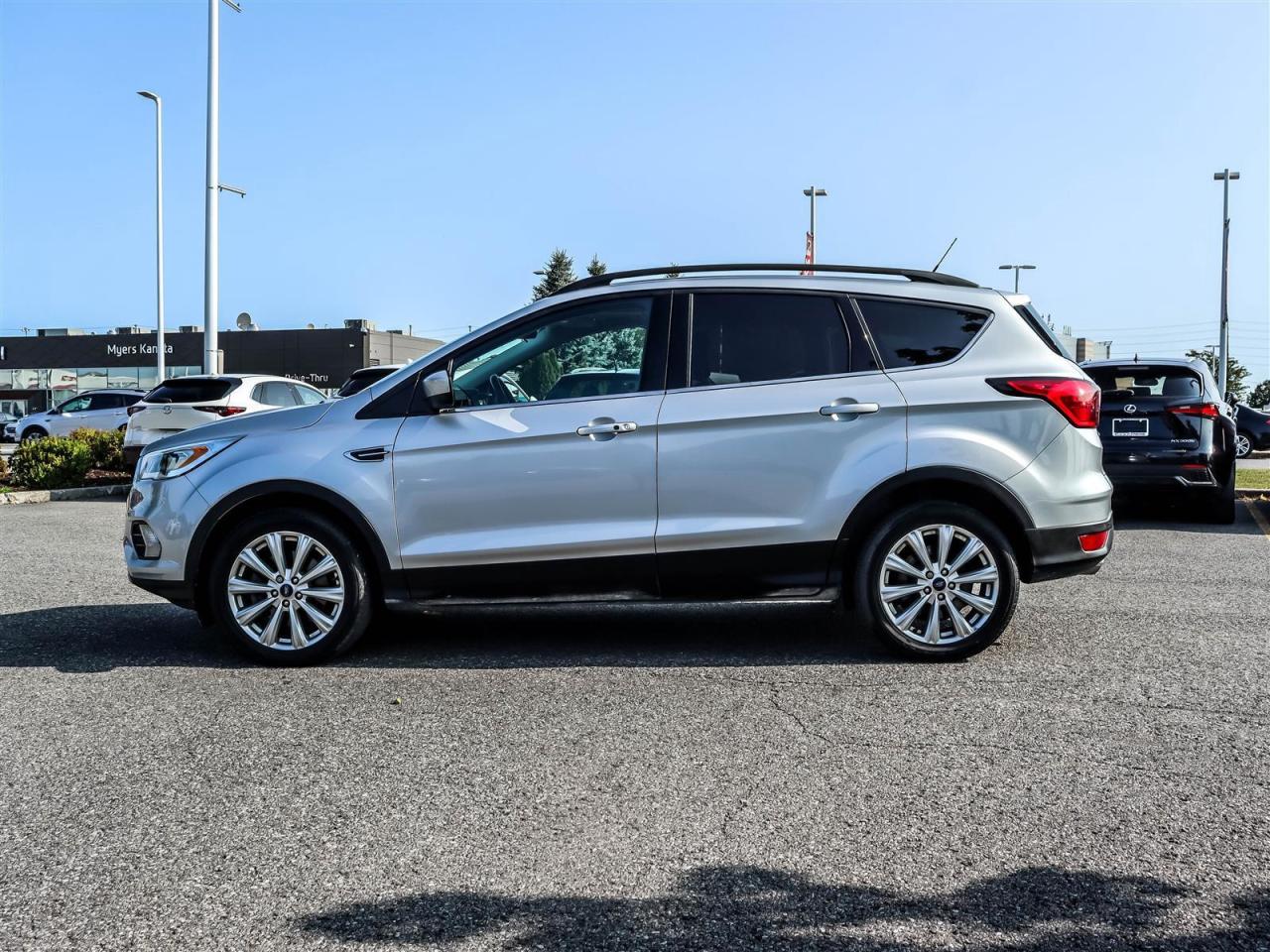 2019 Ford Escape SEL 4dr 4x4 Photo4
