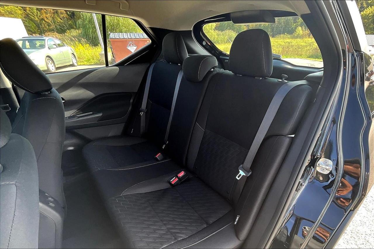 2025 Nissan Kicks Play SV 4dr Front-Wheel Drive Photo