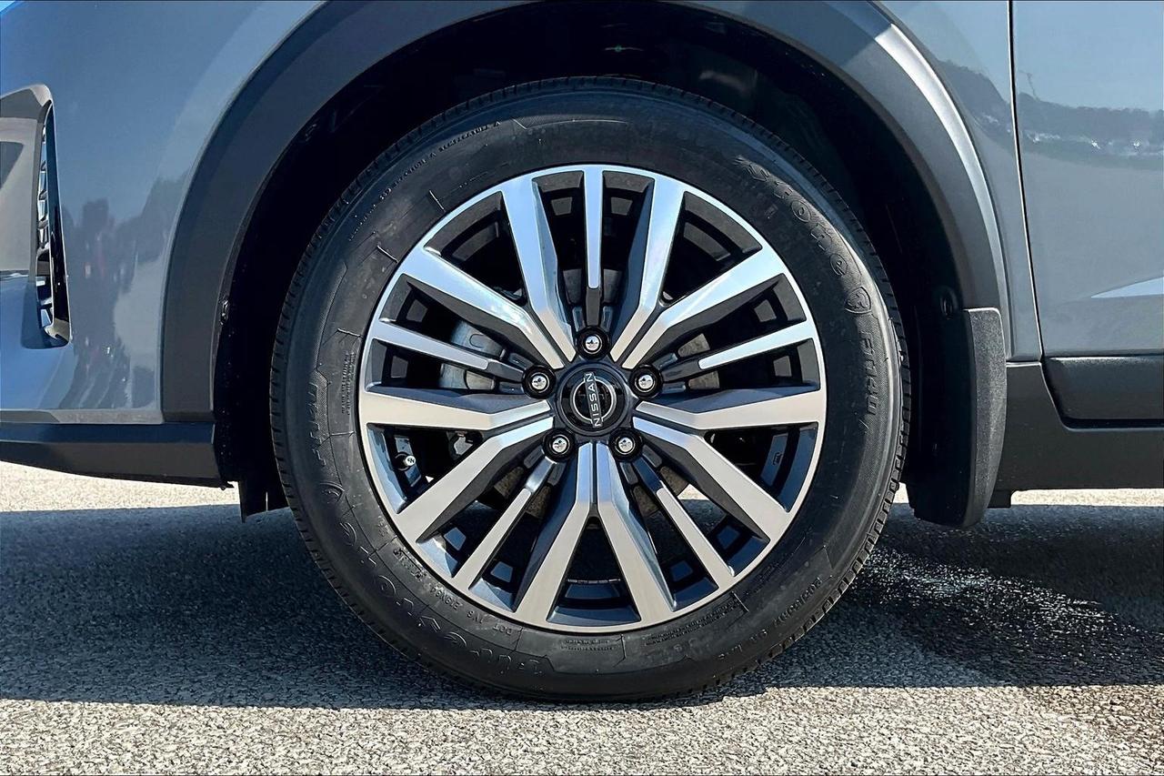 2025 Nissan Kicks Play SV 4dr Front-Wheel Drive Photo
