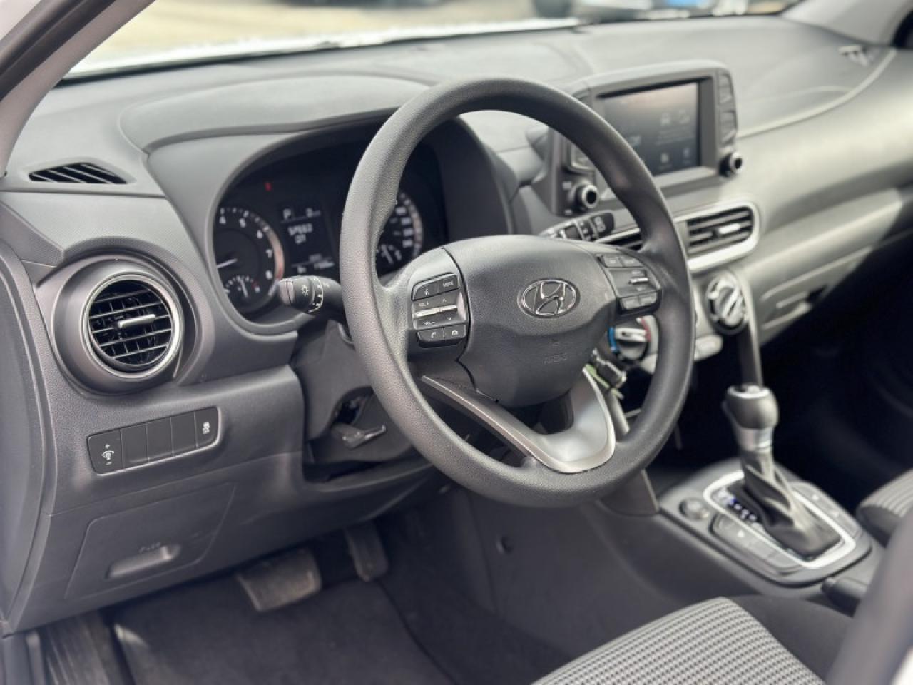 2020 Hyundai KONA 2.0L Essential FWD Photo