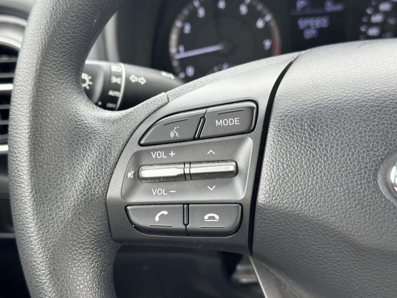 2020 Hyundai KONA 2.0L Essential FWD Photo