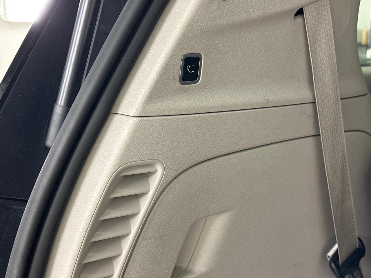 2024 Chrysler Grand Caravan SXT Front-Wheel Drive Passenger Van Photo