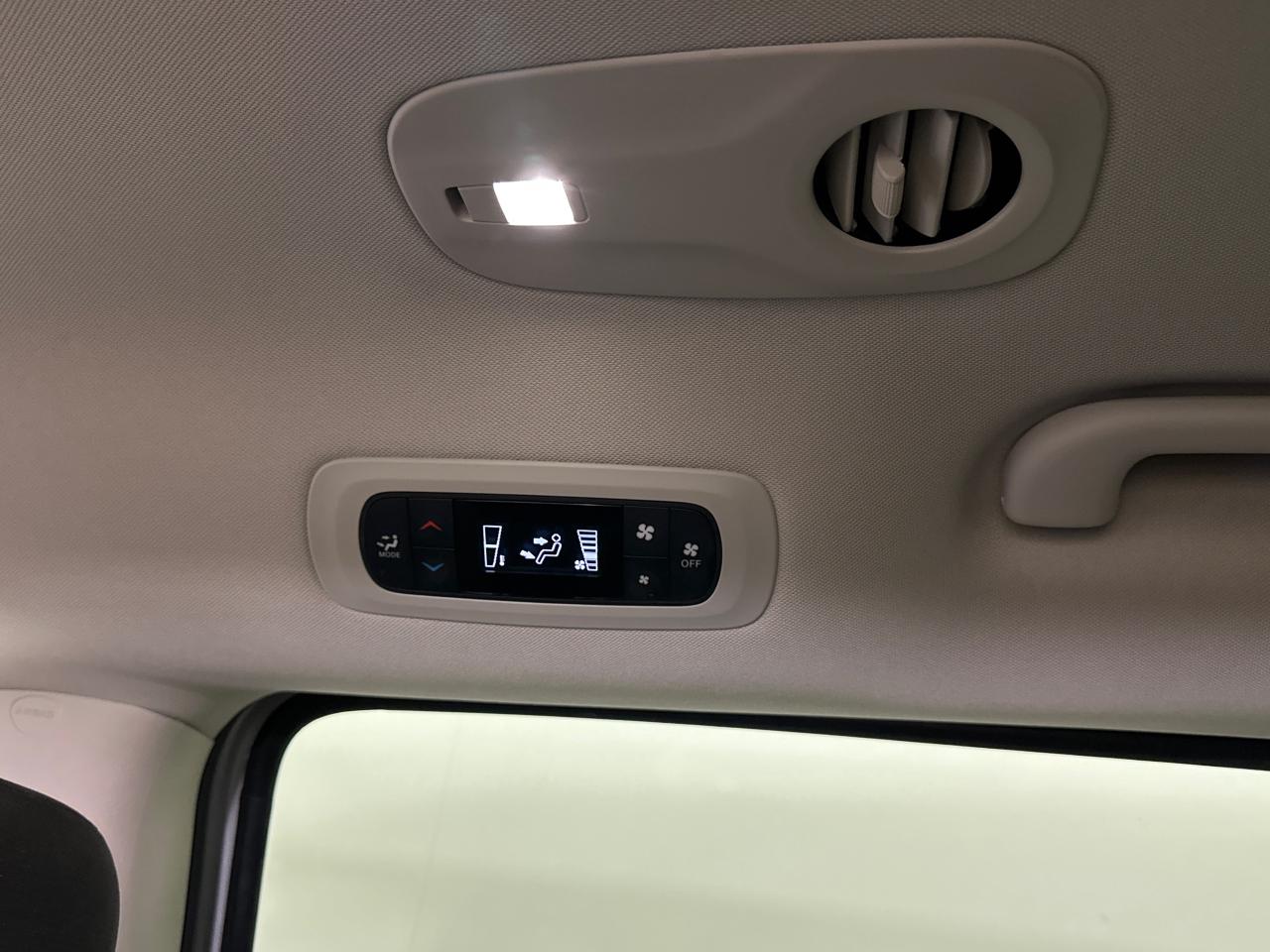 2024 Chrysler Grand Caravan SXT Front-Wheel Drive Passenger Van Photo