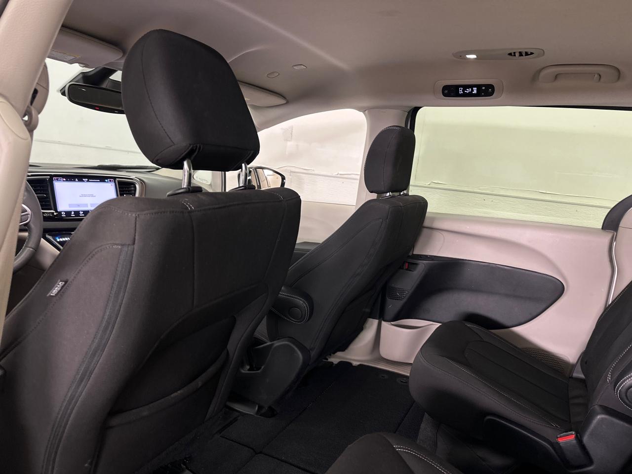 2024 Chrysler Grand Caravan SXT Front-Wheel Drive Passenger Van Photo