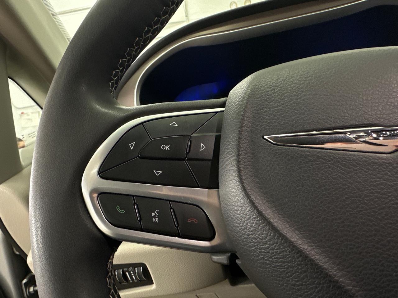 2024 Chrysler Grand Caravan SXT Front-Wheel Drive Passenger Van Photo