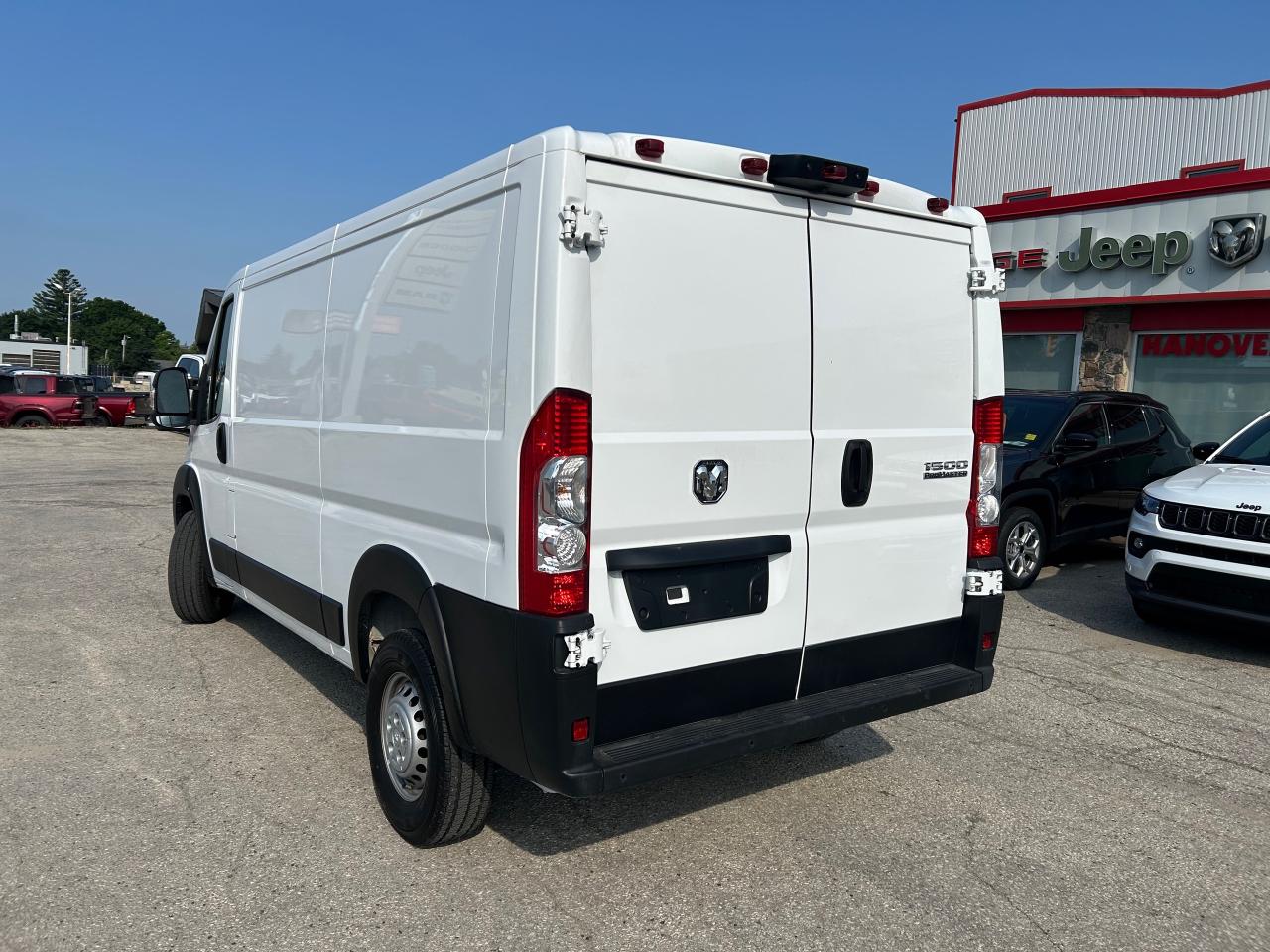 2024 RAM ProMaster 1500 Low Roof Cargo Van 136 in. WB Photo